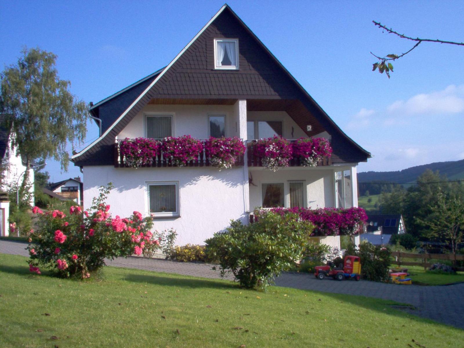 Ferienwohnung Hallmann Schmallenberg Exterior foto